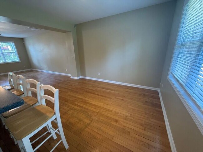 Spacious 3 bedroom 2.5 bath end unit townhome!