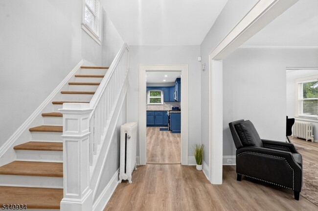 Photo - 639 Walsh Ave