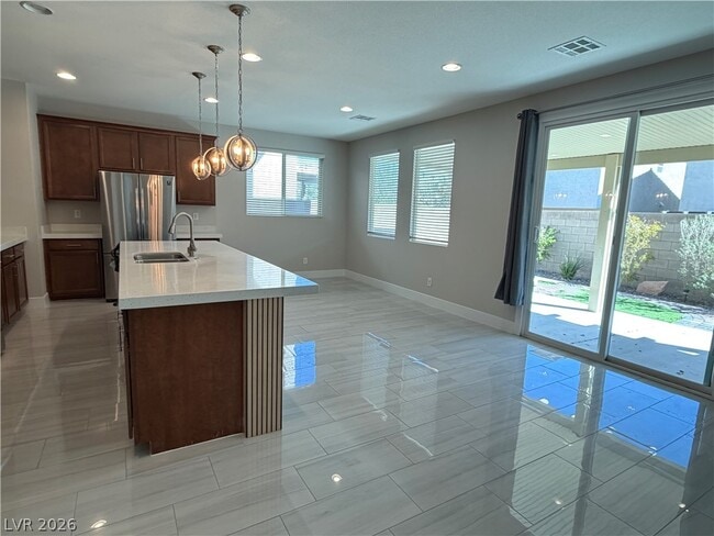 Photo - 4642 Engage St