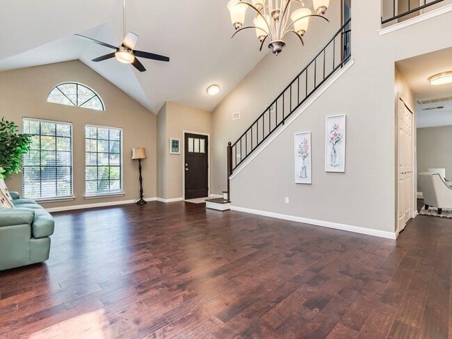 Photo - 12328 Thompkins Dr
