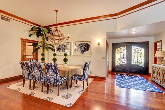 Photo - 2570 NW 27th St