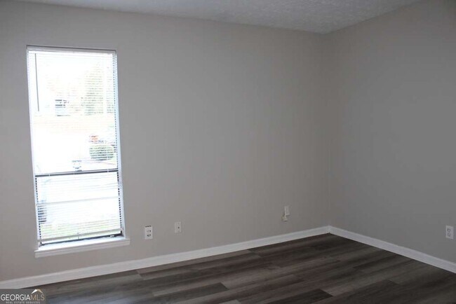 Photo - 1010 Mariners Ct