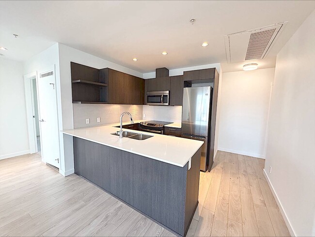Building Photo - Aquilini Centre West - 1503 Unit 1503