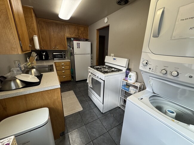 Photo - 312 N 4th St