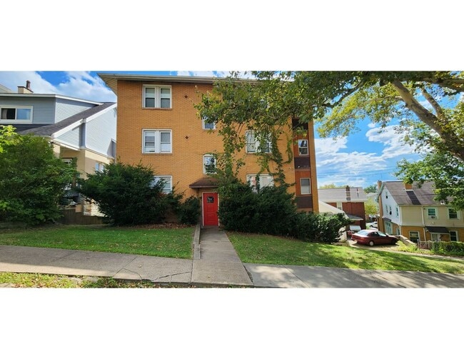 Photo - Alice St Triplex Unit 2