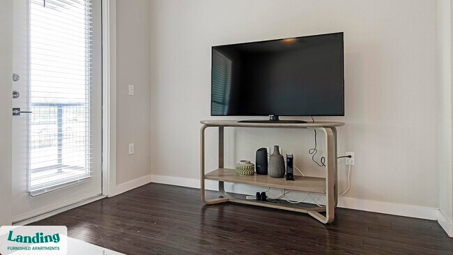 Photo - 5810 Worth Pkwy Unidad 2199.1405701