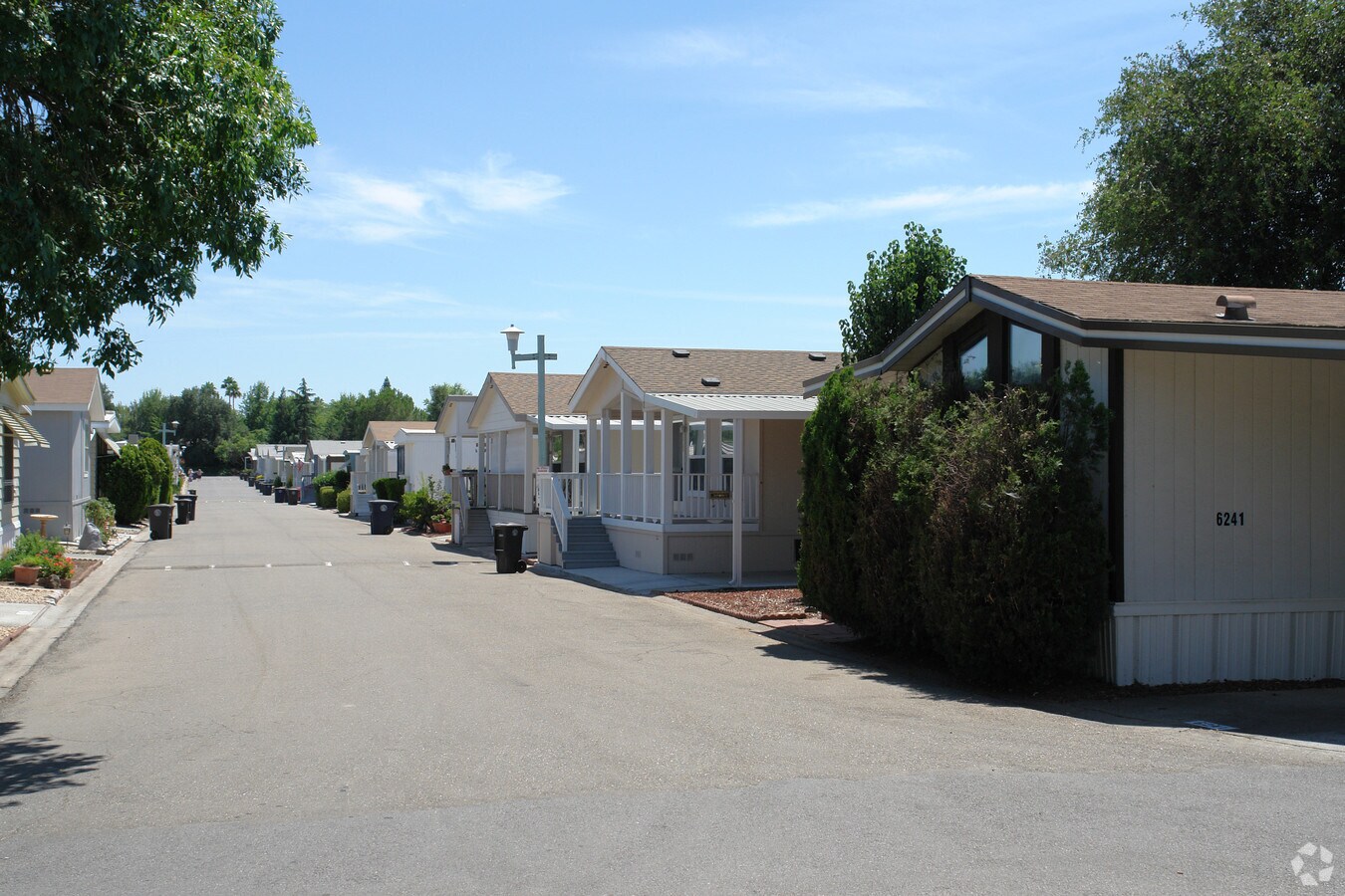 Creekside Estates - Creekside Estates Apartments