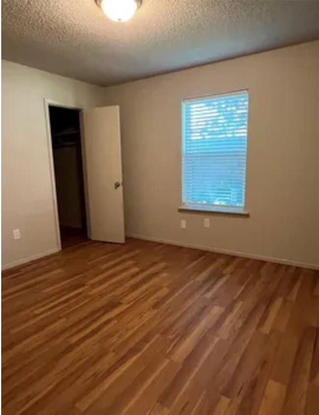800 Woodland Ct Unidad .