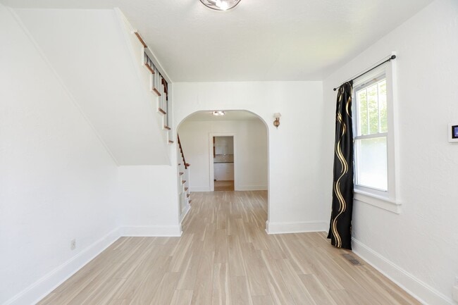 Photo - Cape Cod with huge yard-Move in Now