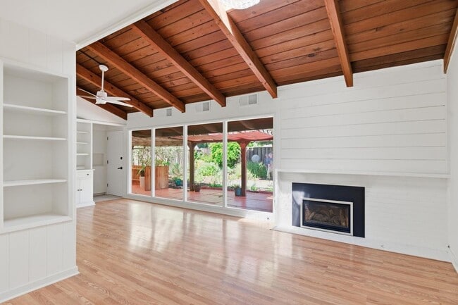Photo - 3BD/1B Single Family Home - Zen Garden!