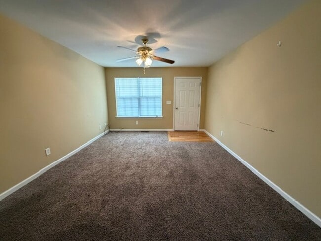 Photo - 2 Bedroom 2 Bath Duplex with Garage