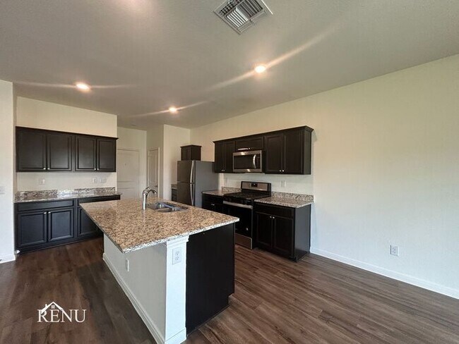 Photo - 5046 Firefly Hls