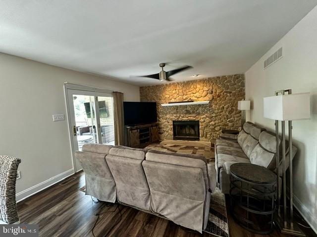Photo - 4574 White Oak Ln
