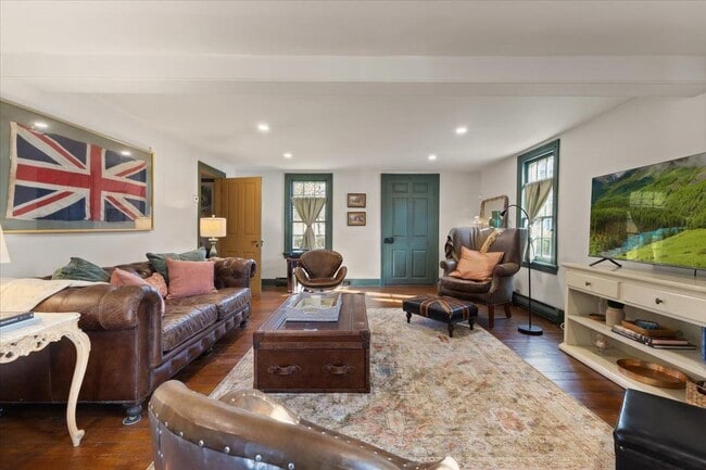 Photo - 1507 River Rd