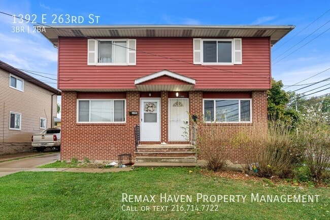 Building Photo - 1392 E 263rd St