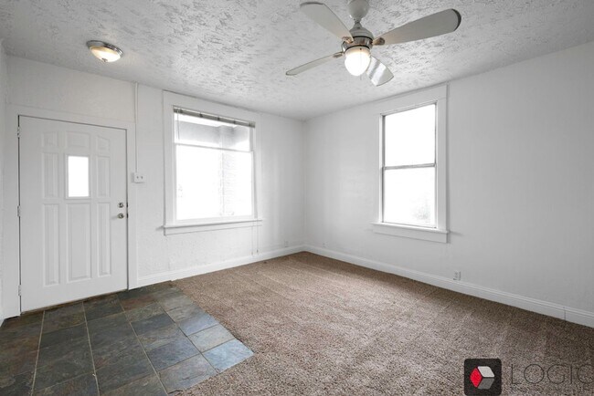 Photo - 764 Garfield Ave Unidad 1