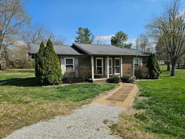 Building Photo - 1135 Grandiose Dr