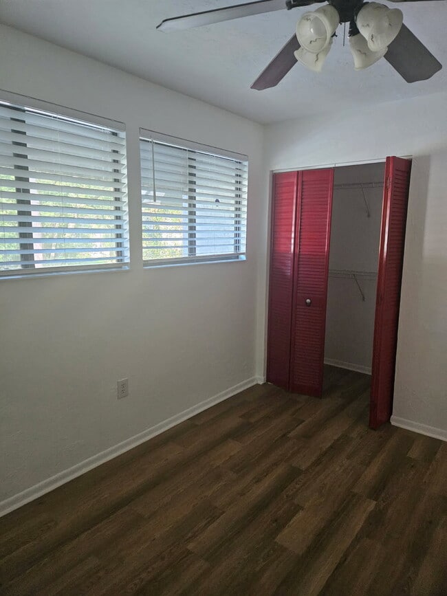 Building Photo - 4129 NW 43rd Ter Rental