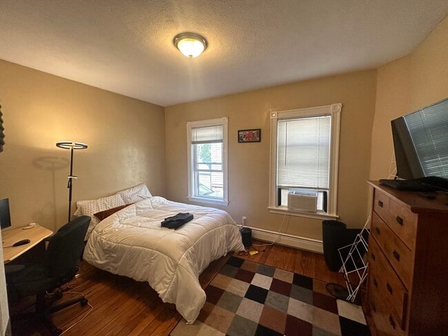 Photo - 74 Pearson Ave Unit 1