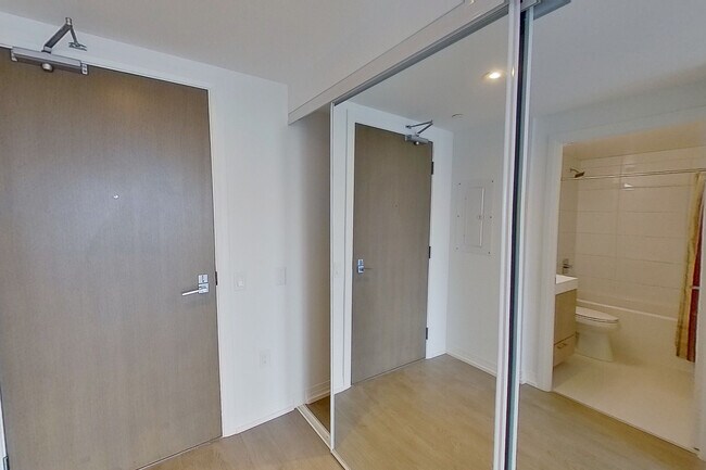 Photo - 251 Jarvis St Unit 4509