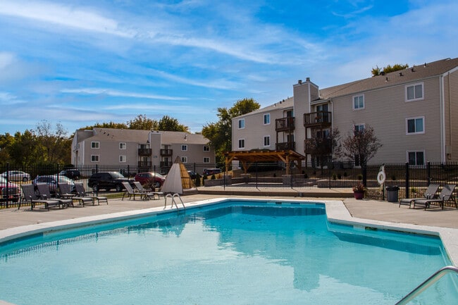 Building Photo - The Residences of Auburn Hills Rental