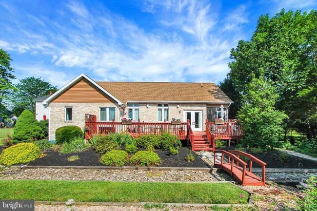 Photo - 824 Hancock Dr