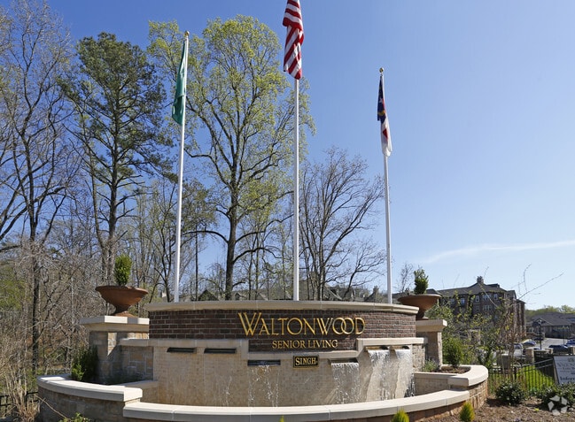 Fountain - Waltonwood at Lake Boone