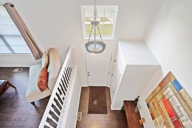 Photo - 265 Kastlekove Dr