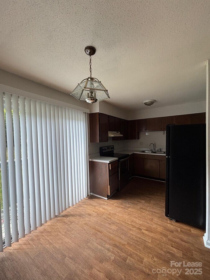 Photo - 2026 Harvest Ln Unit 85