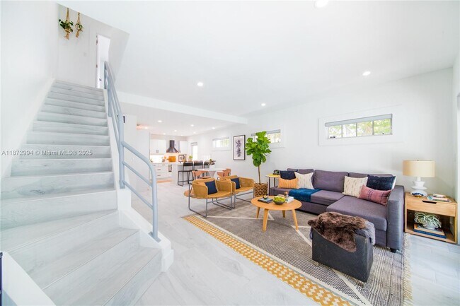 Photo - 835 Jefferson Ave