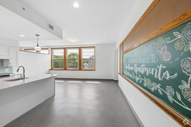 1BR, 1BA - 600SF - Living Room - School House Apartments