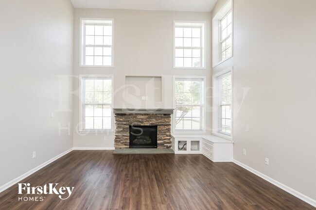 Photo - 813 Pinkney Pl