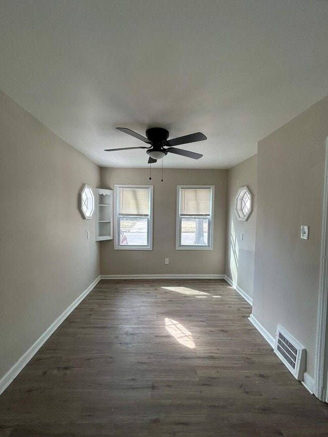 Photo - Fully Renovated 3-Bedroom Home – Move-In R...