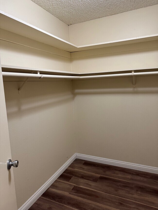 Walk in Closet