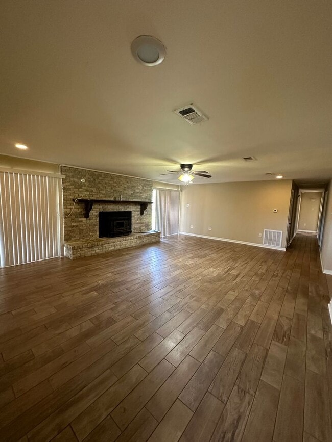 Photo - 8801 Forrest Delatte Rd House