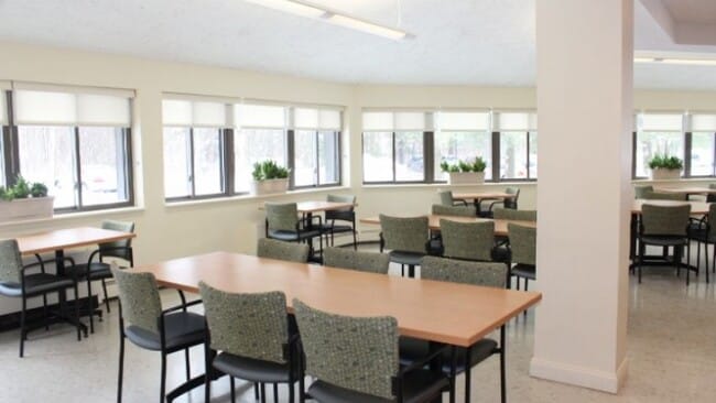Naubuc Green Apartments