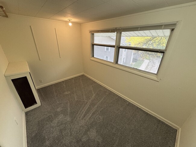 Building Photo - 2019 Sherman Ave