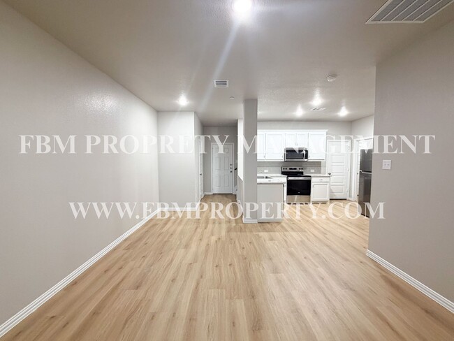 Photo - 432 Restoration Rd