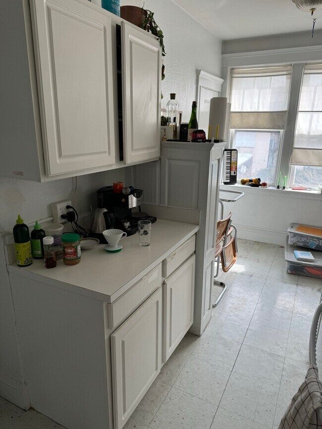 Photo - 1697 Cambridge St Unit 5