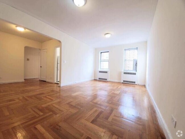 Building Photo - 1 bedroom in BRONX NY 10463 Unit 7A Rental