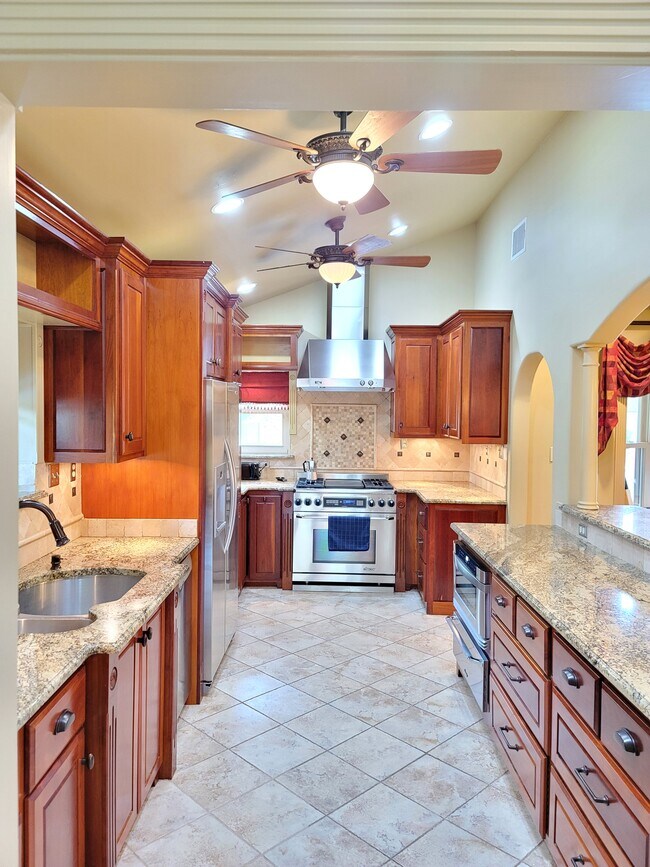 Photo - 7407 Louisa Allen Ct