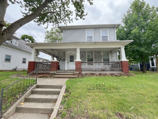 Photo - 517 W Jefferson St Unit Upper