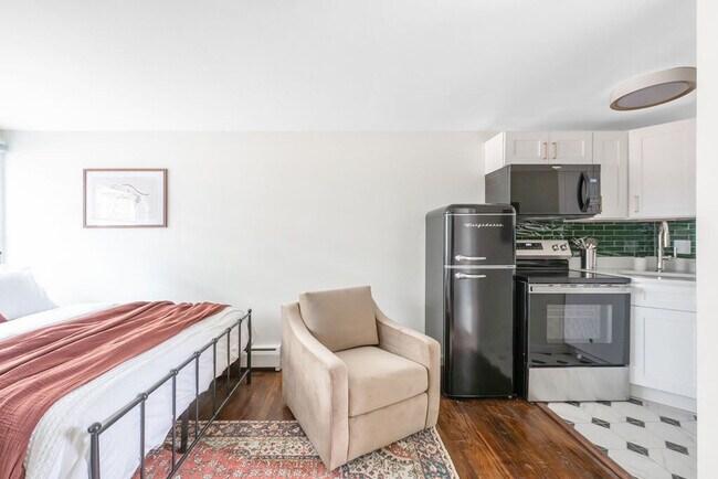 Photo - 179 W Wilson St Unit SI ID1468340P