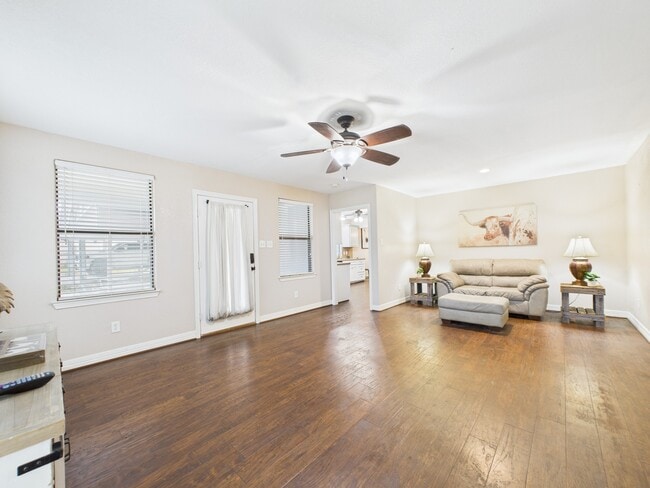 Building Photo - 15802 Firetower Rd Unit A