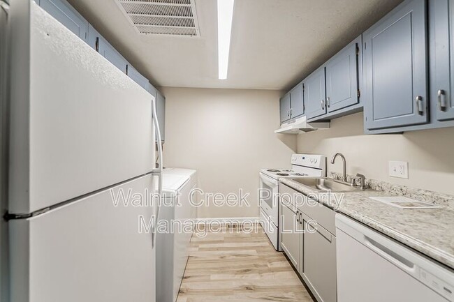 Photo - 5520 Beavercrest Dr Unit #14