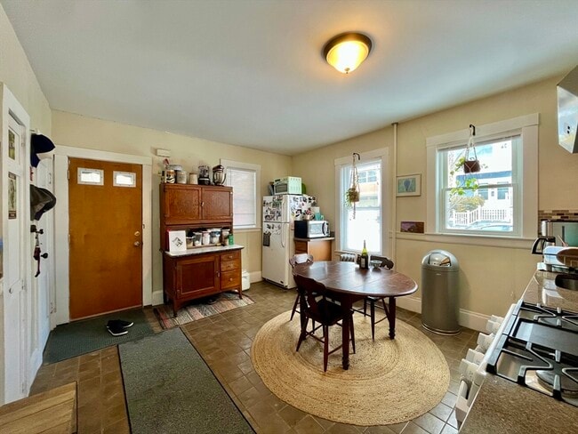 Photo - 95 Bow St Unit 1