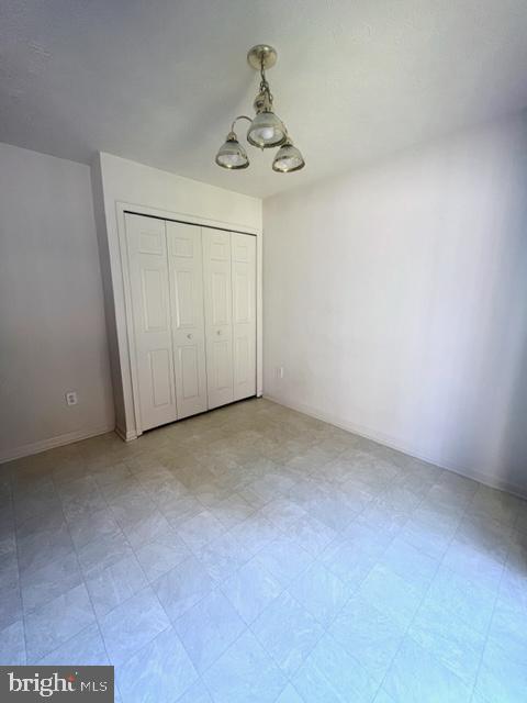 Photo - 9906 Warwick Pl