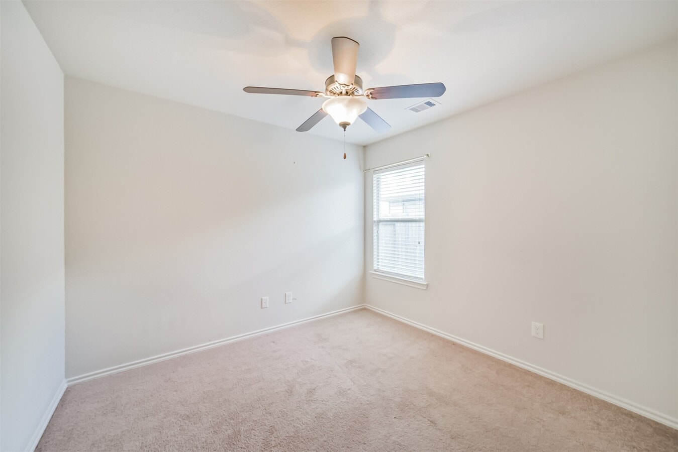 Photo - 1609 Peach Dale Ct