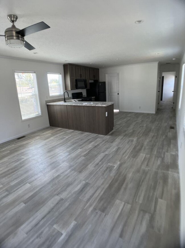 Photo - 2894 138th St W