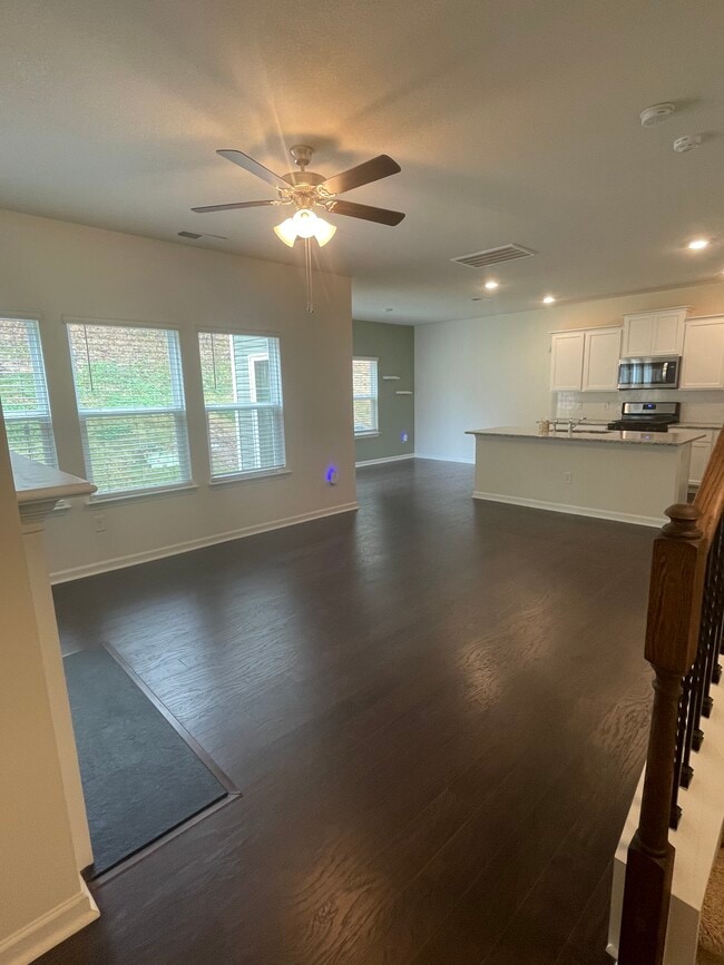 Photo - 206 Wanderlust Ct